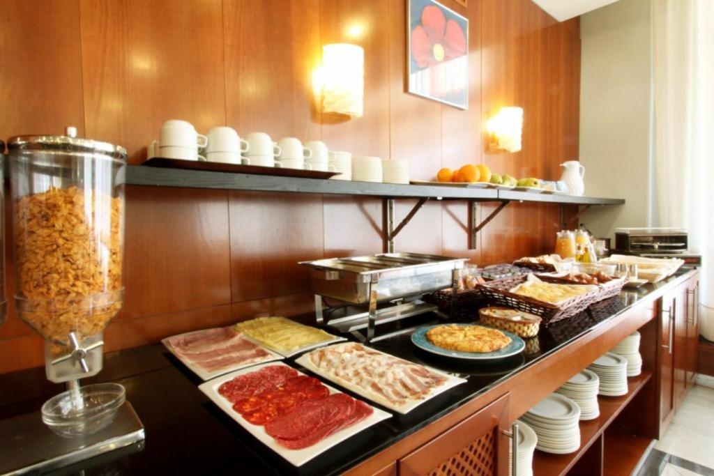 Hotel & Spa Real Jaca Buitenkant foto