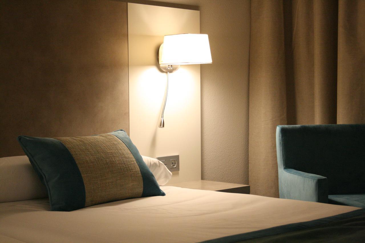 Hotel & Spa Real Jaca Buitenkant foto
